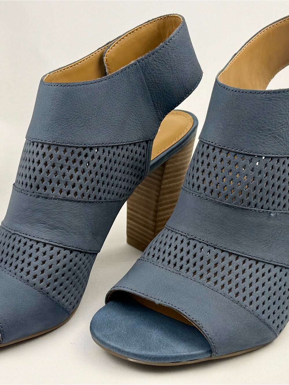 Franco Sarto Blue Perforated Open Toe Heels Women’s Size 8